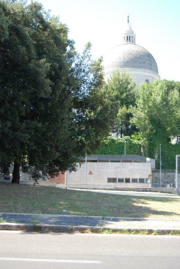 La Badia Del Cavaliere Acomodação com café da manhã Roma Exterior foto